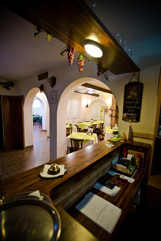 Penzion U Kraliku Kurdějov Kültér fotó